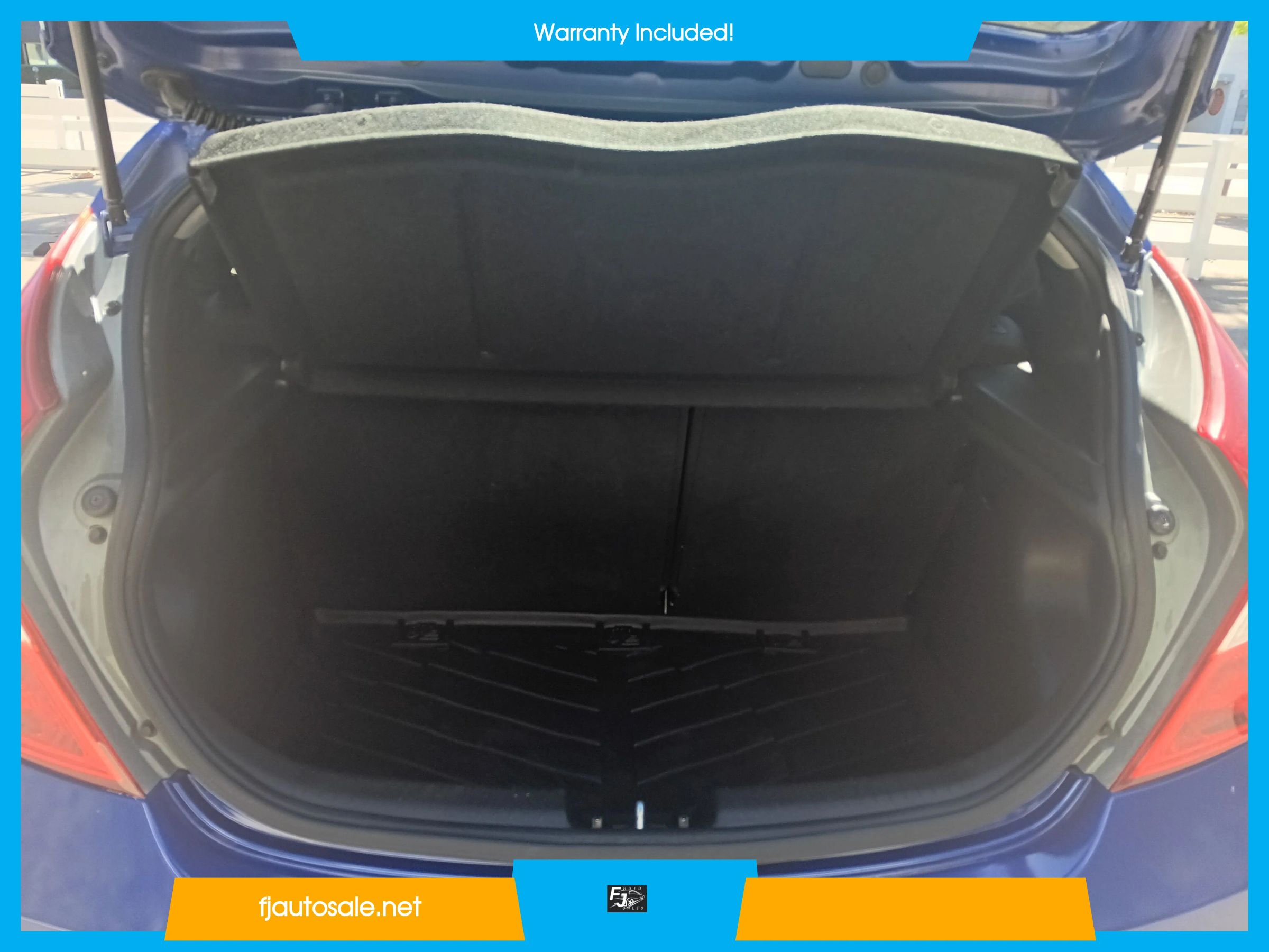 Used 2012 Hyundai Accent SE FWD image 10