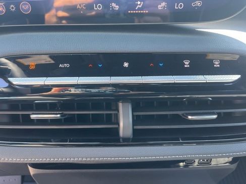 New 2026 Buick Enclave Preferred w/ LPO, All-Weather Package image 28