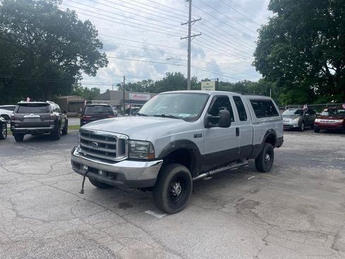 Used 2003 Ford F250 XL AWD/4WD image 1