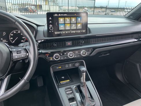 Used 2023 Honda CR-V Sport Touring image 18