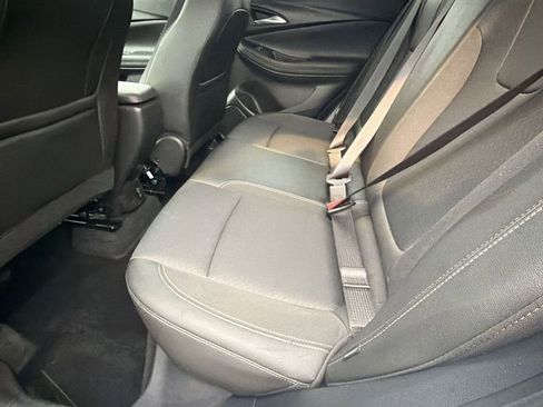 Used 2025 Buick Encore GX Preferred image 21