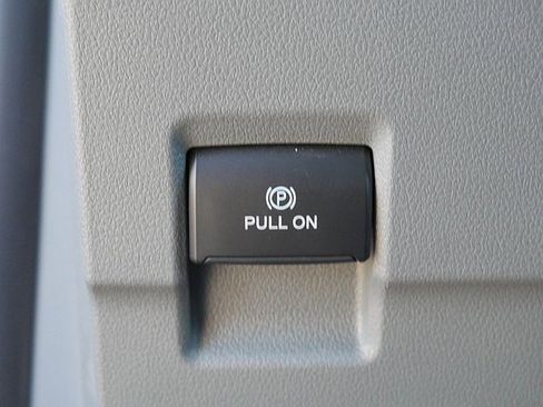 Used 2024 Ford F250 XLT w/ FX4 Off-Road Package image 27