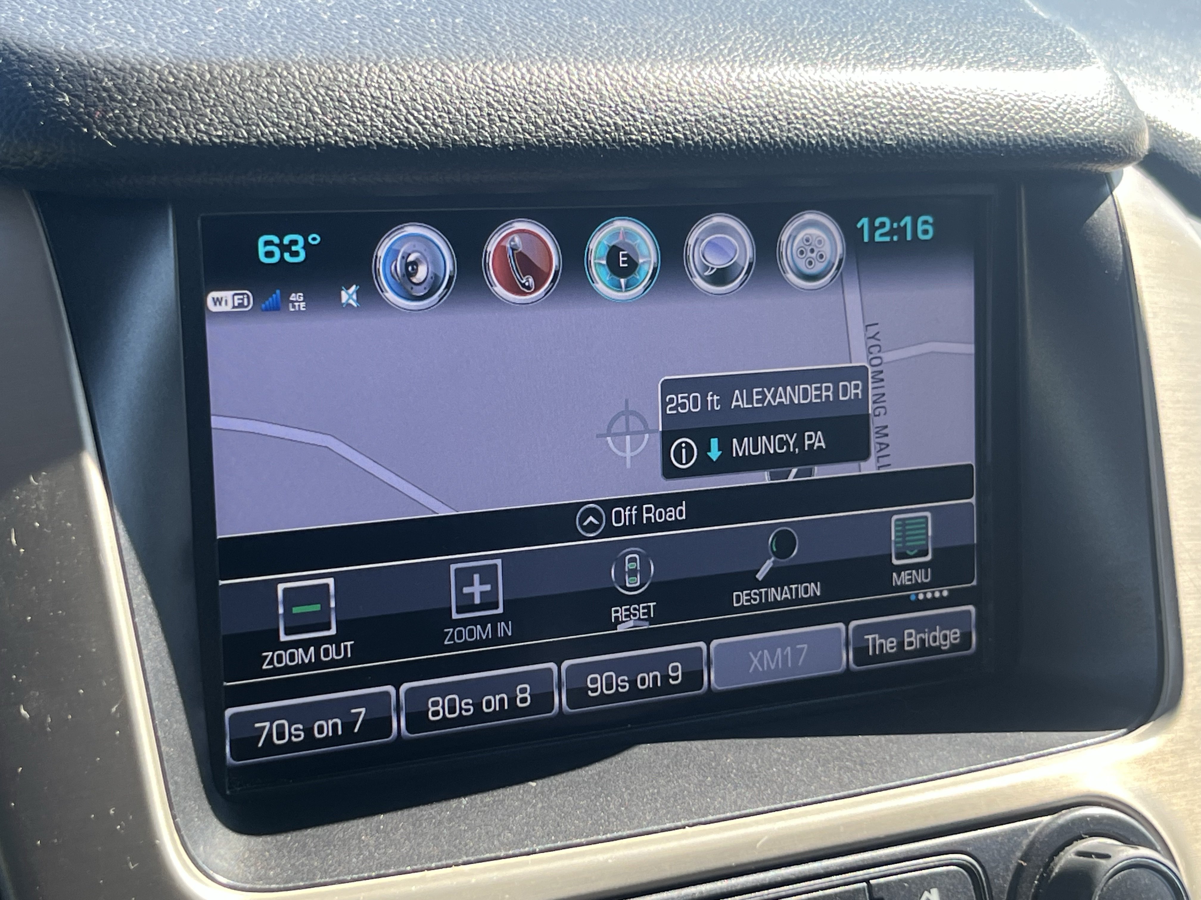 Used 2019 GMC Yukon XL Denali w/ Open Road Package AWD/4WD image 35