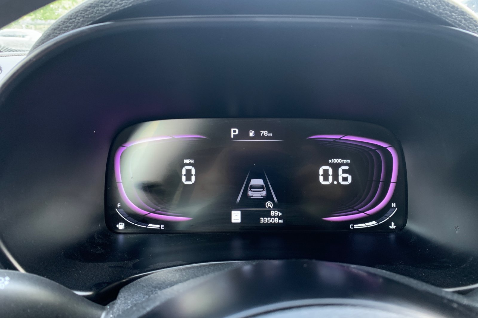 Used 2025 Kia Soul LX w/ LX Technology Package FWD image 29