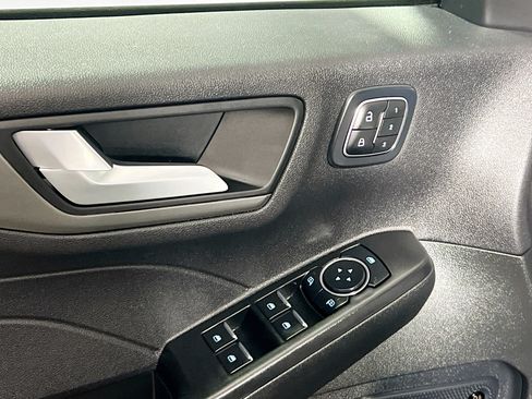 Used 2025 Ford Escape Active w/ Active Premium Tech Pack FWD image 16