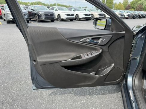 Used 2021 Chevrolet Malibu RS w/ LPO, Convenience Package 2 FWD image 20