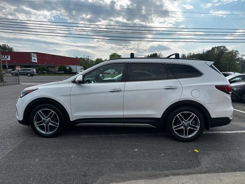 Used 2017 Hyundai Santa Fe Limited AWD/4WD image 8