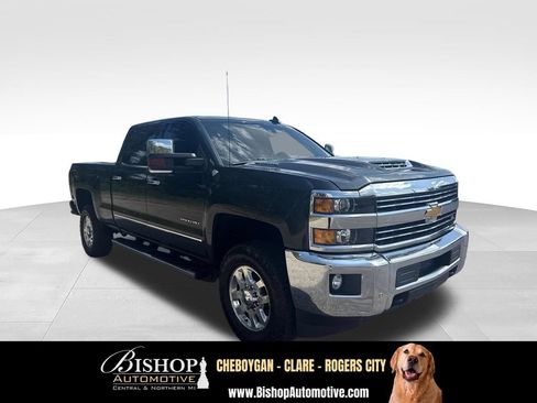 Used 2019 Chevrolet Silverado 2500 LTZ w/ Duramax Plus Package AWD/4WD image 14