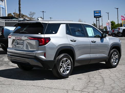 Used 2026 GMC Terrain Elevation image 4