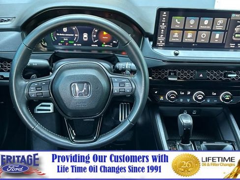 Used 2023 Honda Accord Sport image 14
