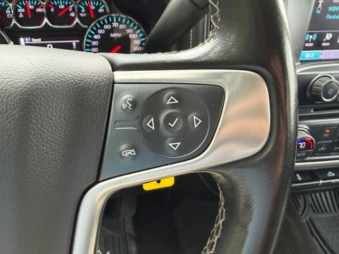 Used 2018 GMC Sierra 1500 SLE w/ SLE Value Package AWD/4WD image 15