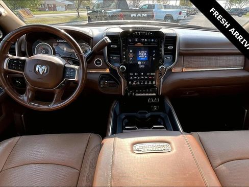 Used 2022 RAM 3500 Limited AWD/4WD image 11