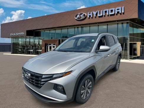 Used 2024 Hyundai Tucson Blue image 3