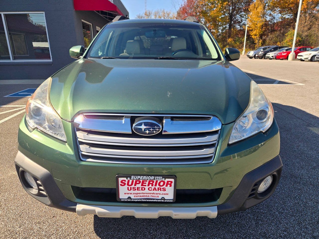 Used 2013 Subaru Outback 2.5i Limited w/ Moonroof Pkg AWD/4WD image 2