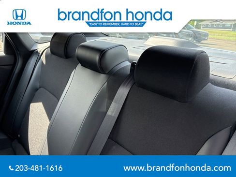 Used 2023 Honda Civic Sport image 24