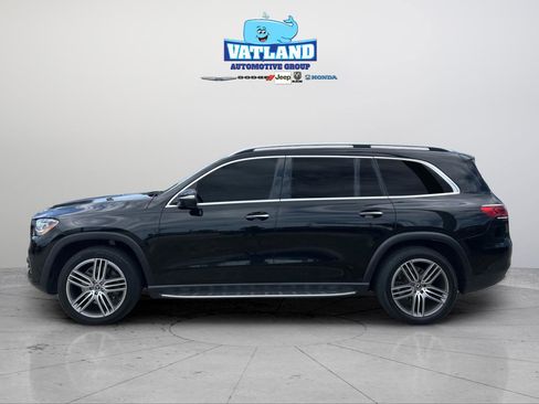 Used 2020 Mercedes-Benz GLS 450 4MATIC image 2