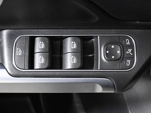 Certified 2026 Mercedes-Benz GLB 250 GLB 250 image 28