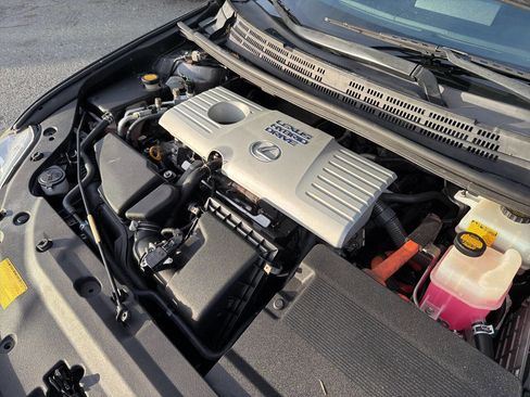 Used 2013 Lexus CT 200h image 10