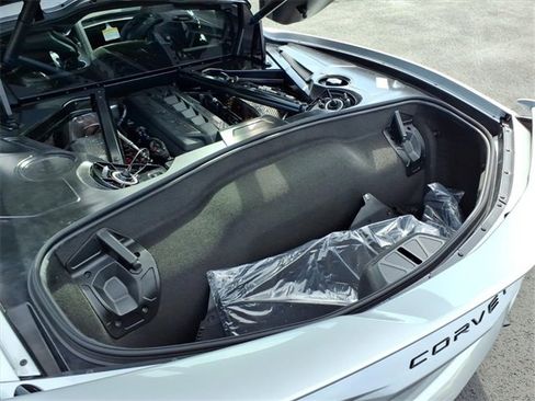 New 2026 Chevrolet Corvette Stingray Preferred Cpe w/ Z51 Performance Package image 8