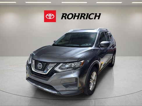 Used 2018 Nissan Rogue SV w/ Sun & Sound Touring Package AWD/4WD image 1
