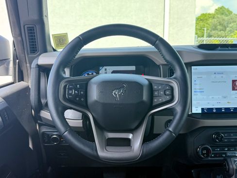 Used 2024 Ford Bronco Wildtrak AWD/4WD image 22