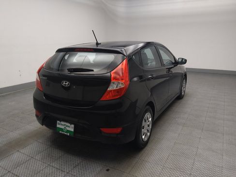 Used 2016 Hyundai Accent SE FWD image 9