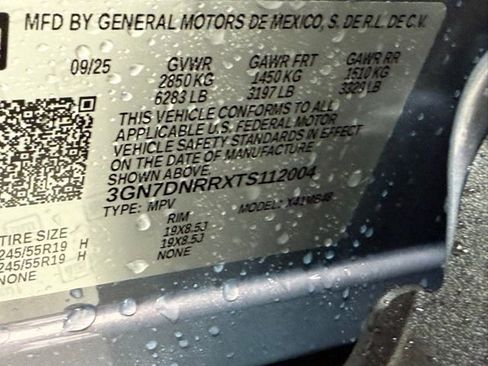 New 2026 Chevrolet Equinox EV LT image 39