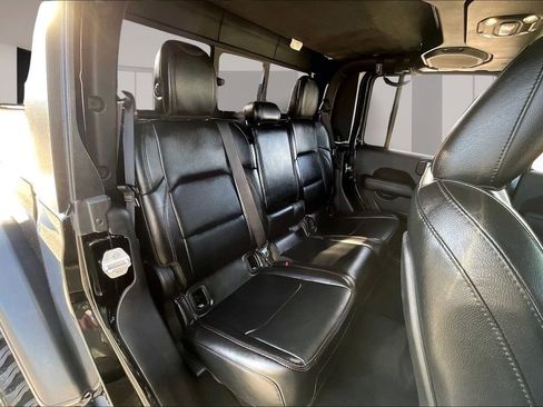 Used 2021 Jeep Gladiator Rubicon image 27