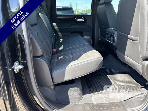 Used 2025 Chevrolet Silverado 2500 High Country w/ Midnight Edition AWD/4WD image 17