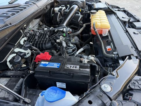 Used 2018 Ford F150 XLT RWD image 39