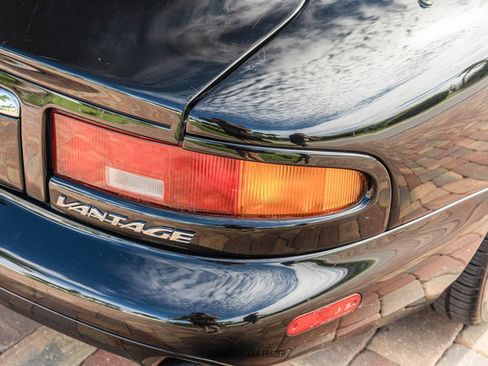 Used 2000 Aston Martin DB7 Vantage RWD image 52