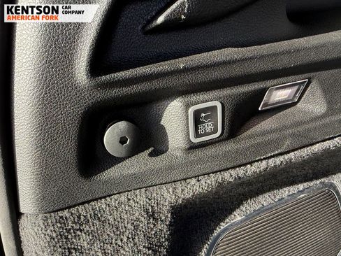 Used 2024 Jeep Grand Cherokee L Overland w/ Trailer Tow Package image 43