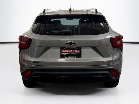 New 2026 Chevrolet Trax RS w/ Driver Confidence Package image 7
