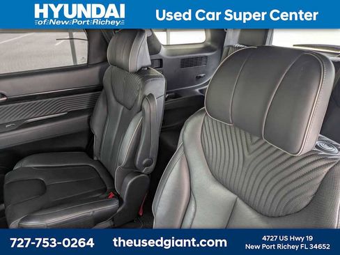Used 2023 Hyundai Palisade Calligraphy w/ Cargo Package AWD/4WD image 18
