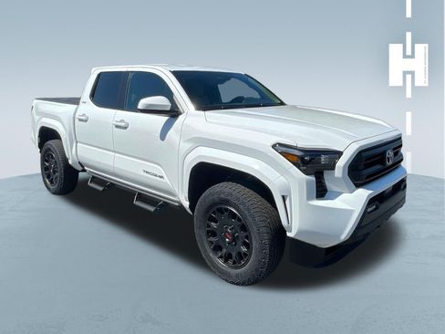 Used 2026 Toyota Tacoma SR5 AWD/4WD image 1