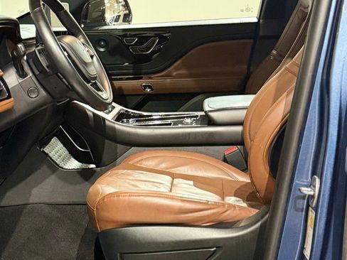 Used 2020 Lincoln Aviator Reserve w/ Equipment Group 201A image 39