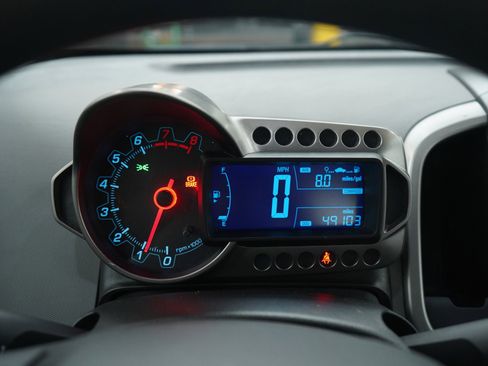 Used 2012 Chevrolet Sonic LT image 23