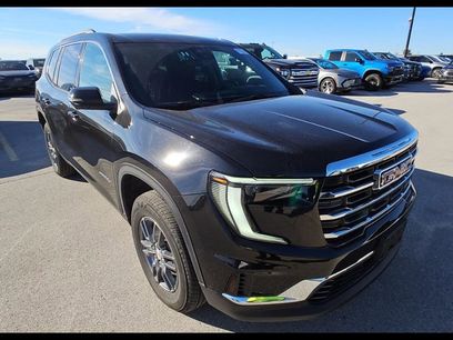 Used 2025 GMC Acadia Elevation