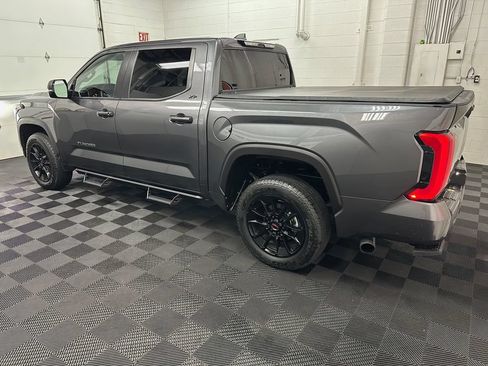 Used 2025 Toyota Tundra SR5 w/ SR5 Convenience Package AWD/4WD image 6