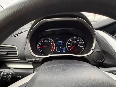 Used 2019 Mitsubishi Eclipse Cross ES AWD/4WD image 17