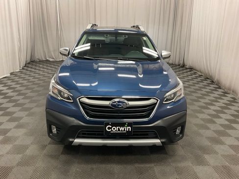 Used 2022 Subaru Outback Touring XT AWD/4WD image 2