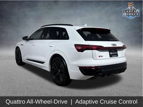 Used 2024 Audi Q8 e-tron Prestige w/ Prestige Package AWD/4WD image 6