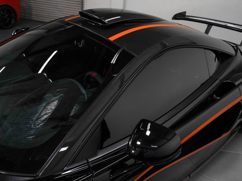 Used 2020 McLaren 620R image 19