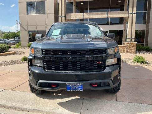 Used 2021 Chevrolet Silverado 1500 Custom Trail Boss AWD/4WD image 2
