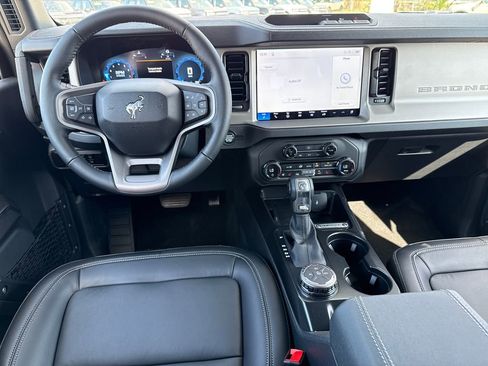 New 2026 Ford Bronco Outer Banks image 5