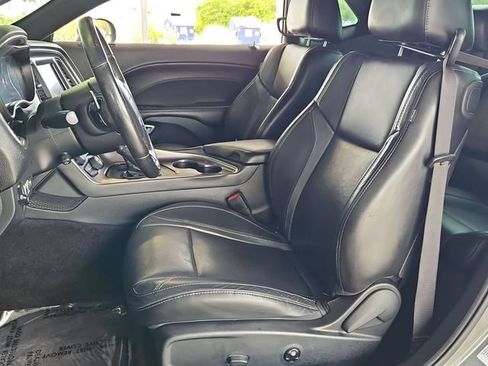 Used 2017 Dodge Challenger SXT Plus RWD image 21