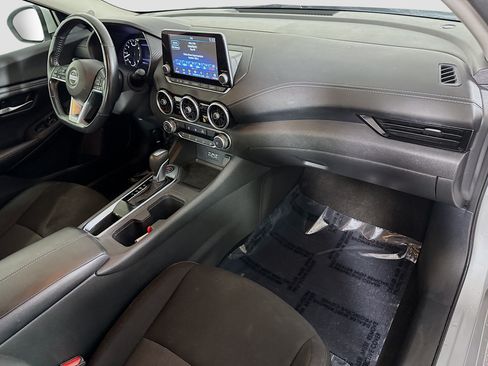 Used 2022 Nissan Sentra SV FWD image 30