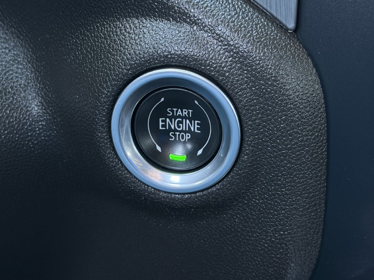 Used 2020 GMC Sierra 1500 Denali w/ Technology Package RWD image 19