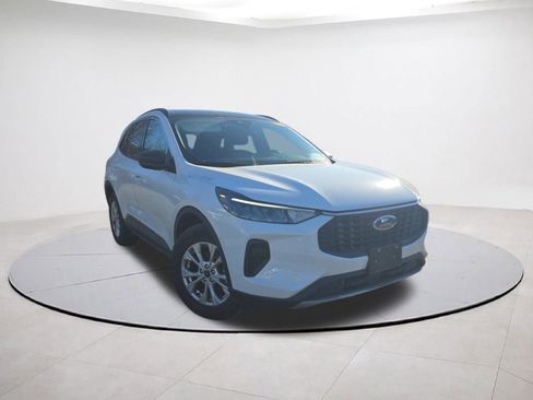 Certified 2023 Ford Escape Active w/ Tech Pack #1 image 1