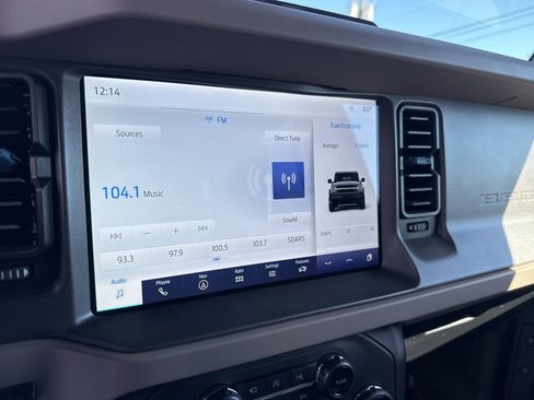 Used 2024 Ford Bronco Wildtrak image 24